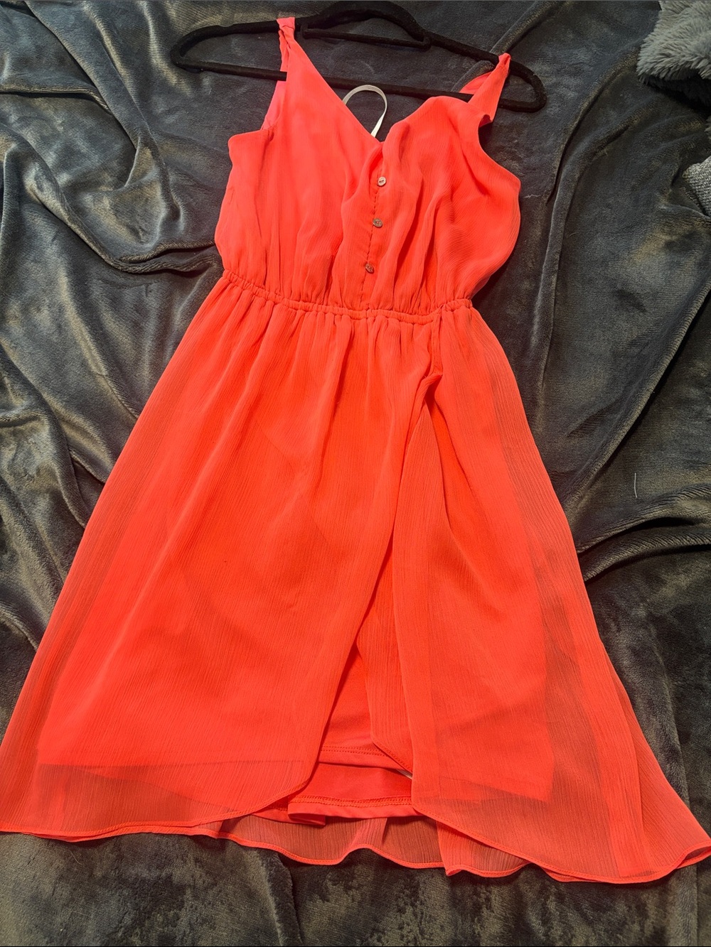 Guess Coral V-Neck Sleeveless Sundress